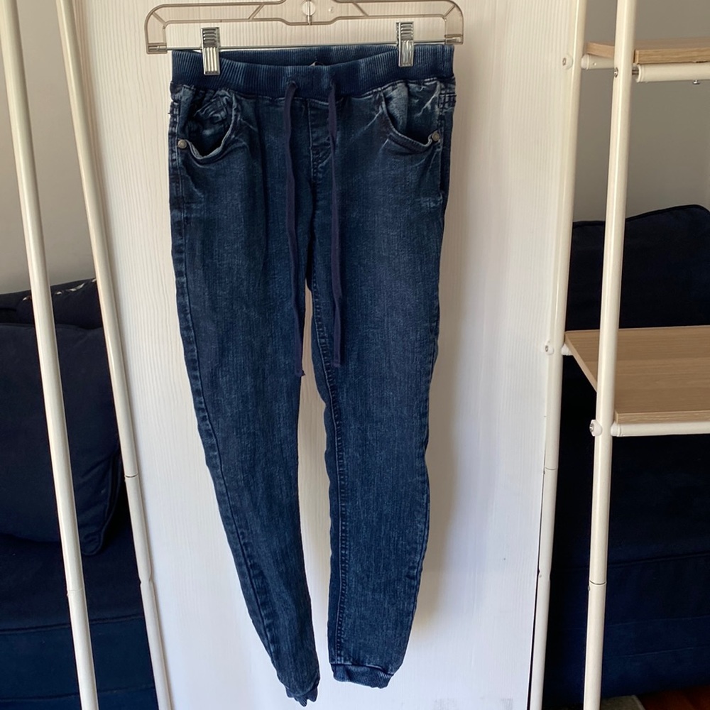 Blue Jeans with a Stretchy Waist, in Great Condition, Women’s Size Small